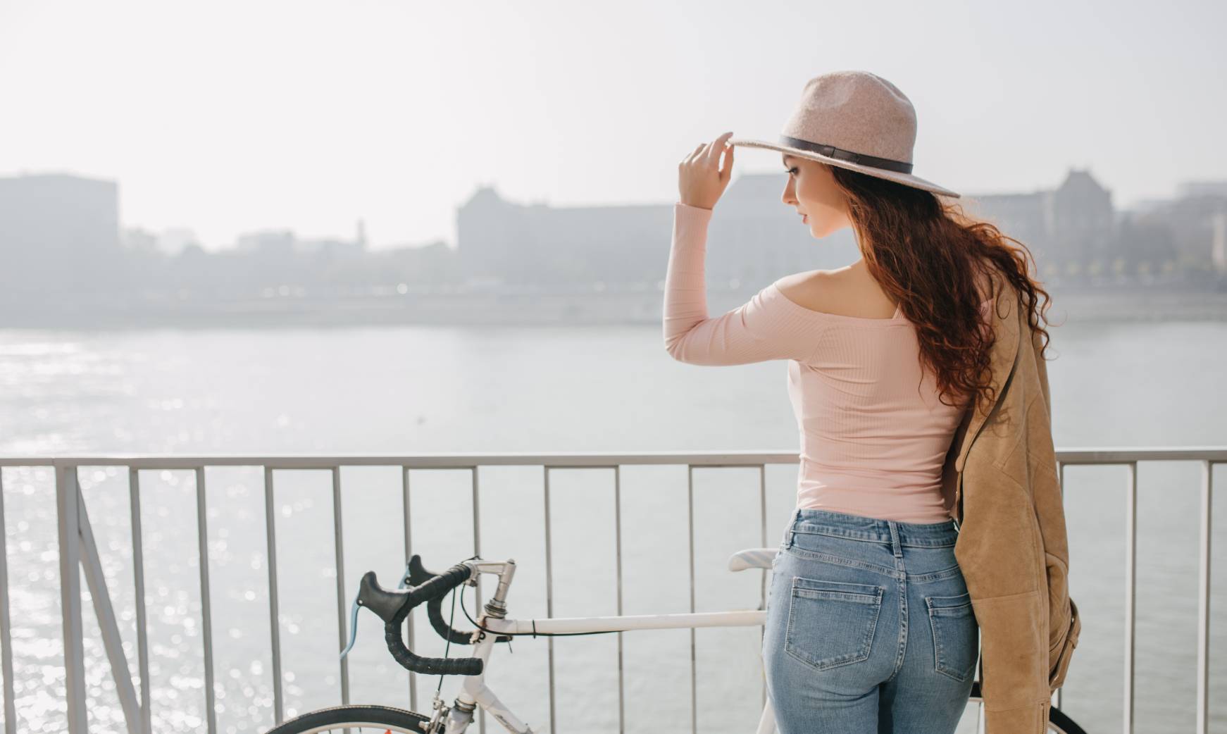 A city girl with white hat and back view